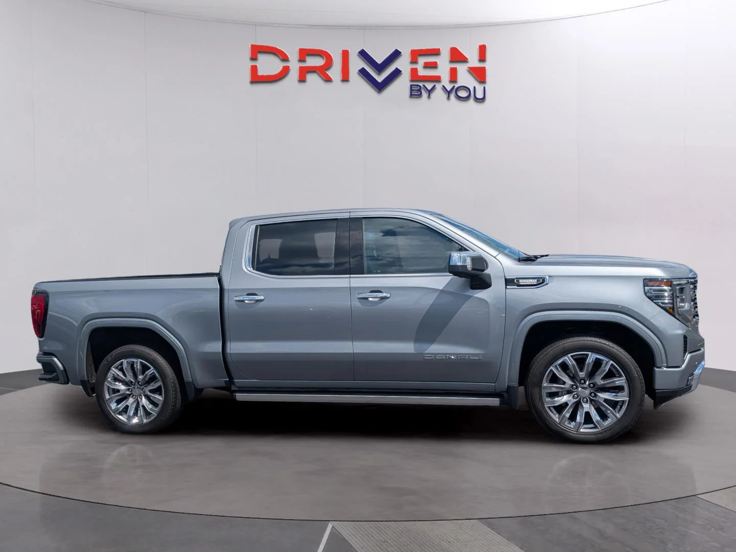 Used 2024 Sterling Metallic GMC Denali image 6