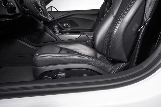 Used 2023 Ibis White/Black Roof Audi V10 performance image 20