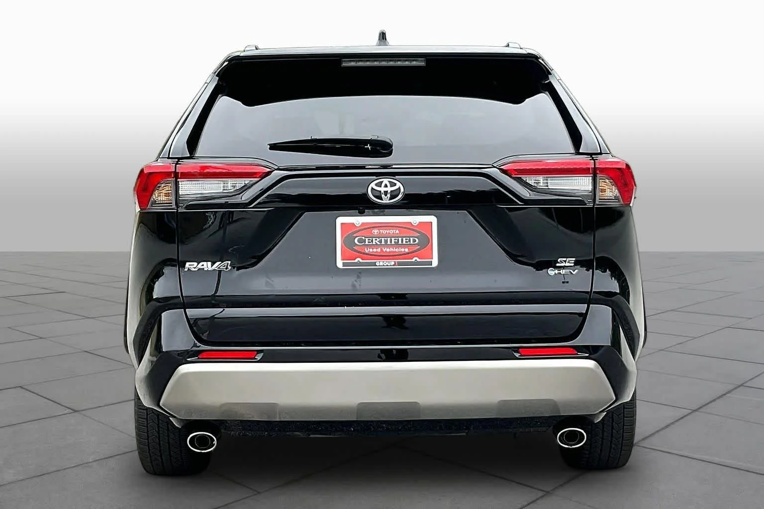 Used 2025 Midnight Black Metallic Toyota Hybrid SE image 5