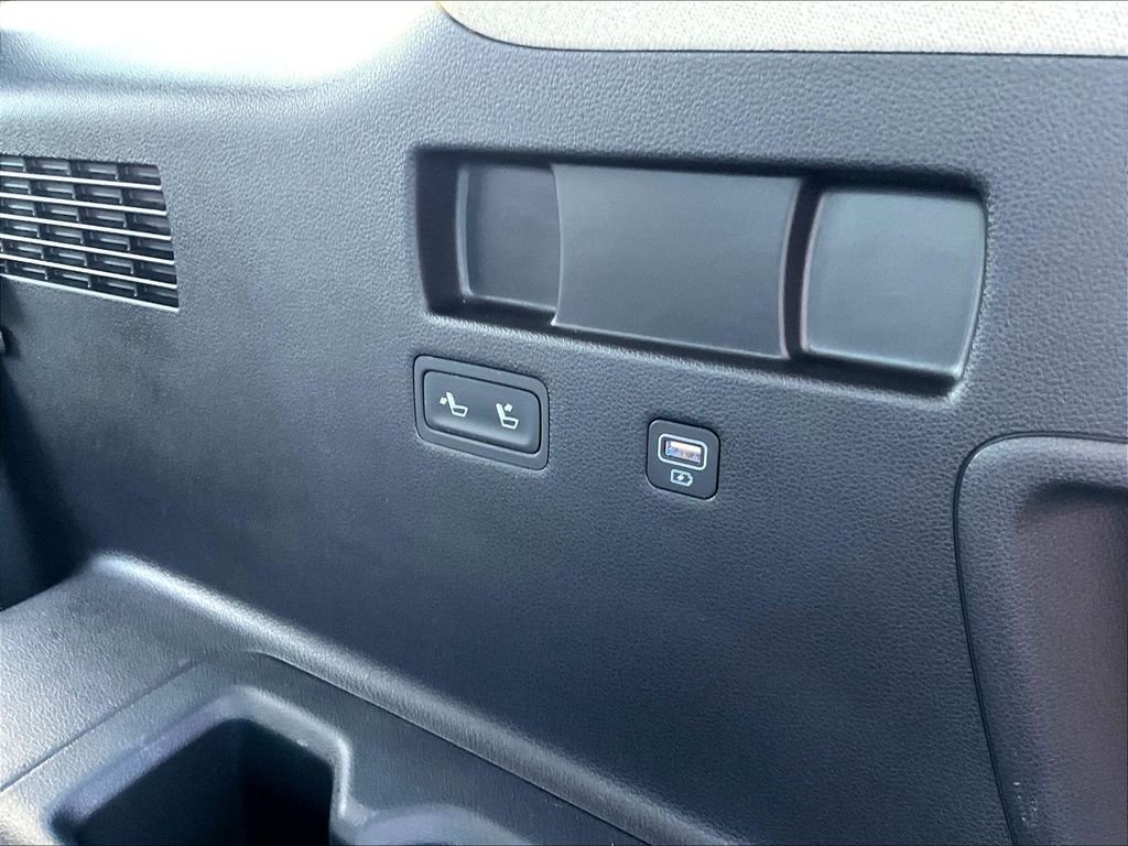 Certified Used 2021 White Hyundai Limited image 39