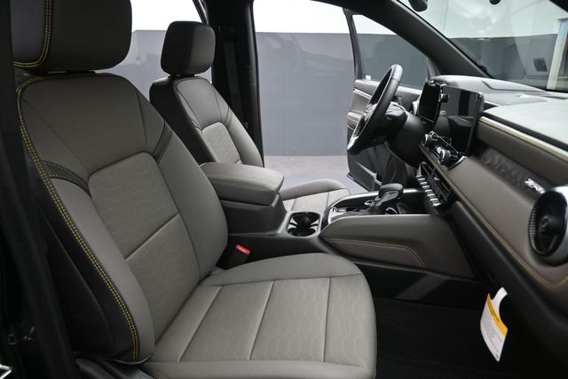 Used 2026 Black Chevrolet ZR2 image 27