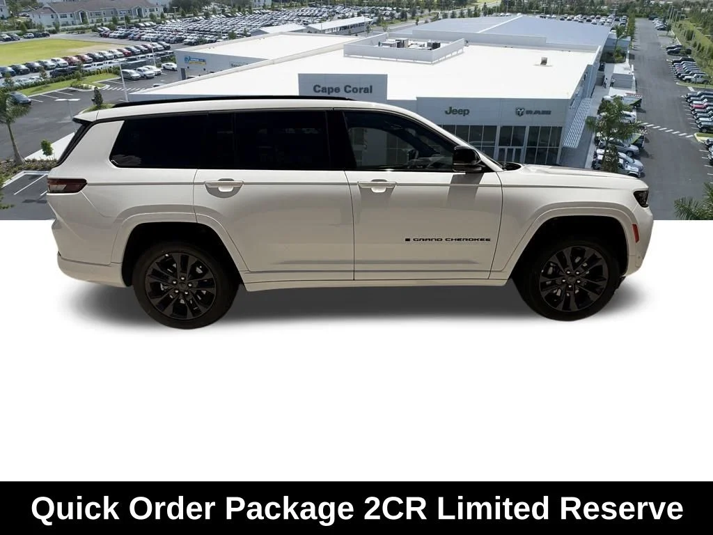New 2026 Bright White Clear-Coat Exterior Paint Jeep Limited Reserve image 3