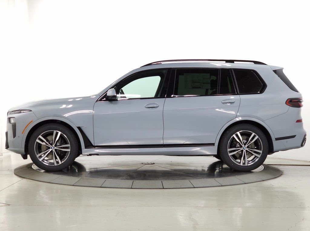 Used 2026 Gray Metallic BMW xDrive40i image 5