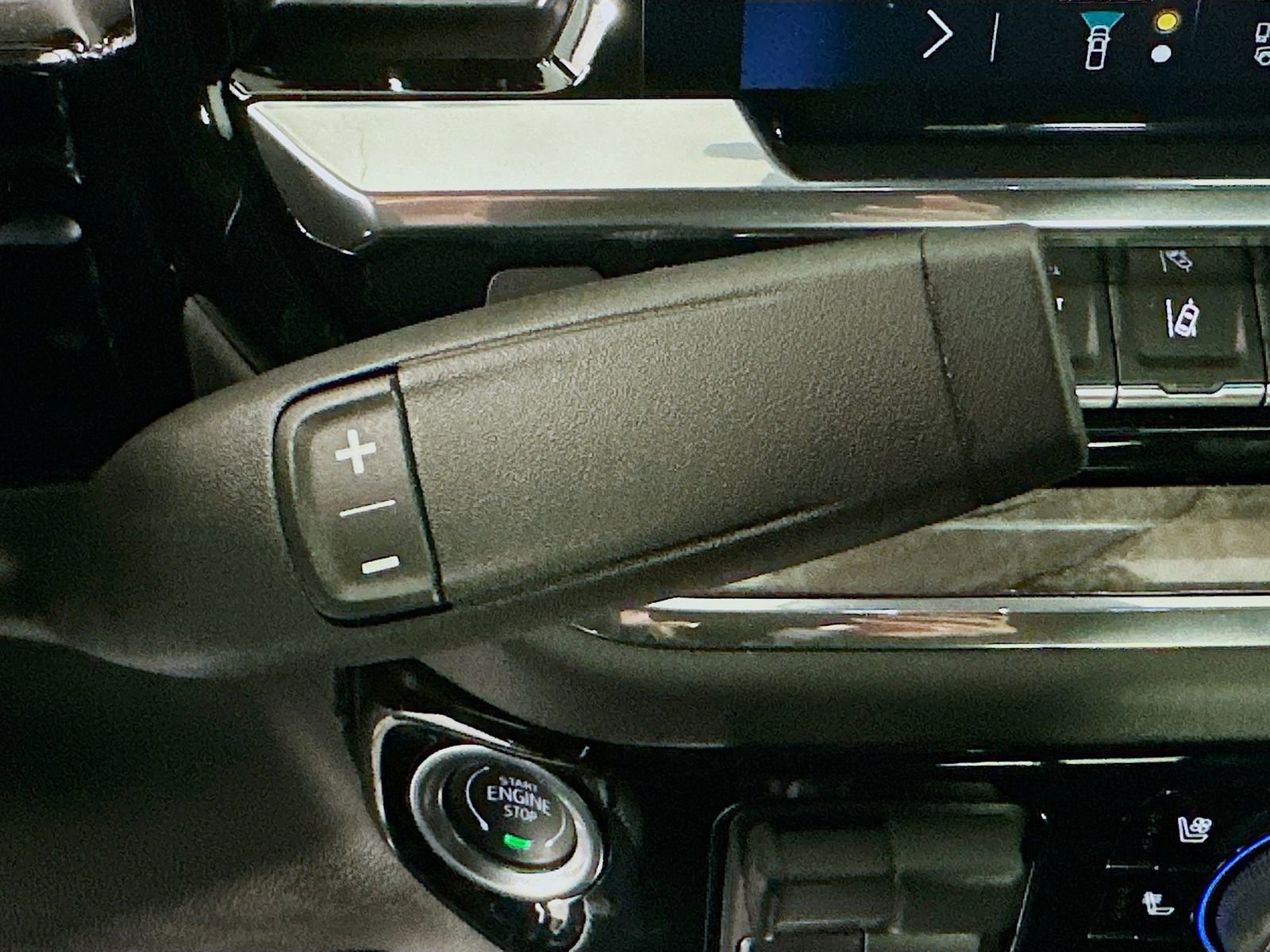 2025 Chevrolet Silverado 2500 HD LTZ - Photo 18