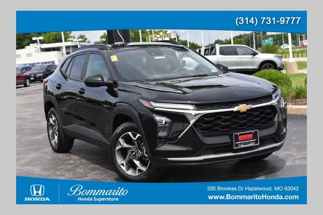 2025 Chevrolet Trax LT's photo