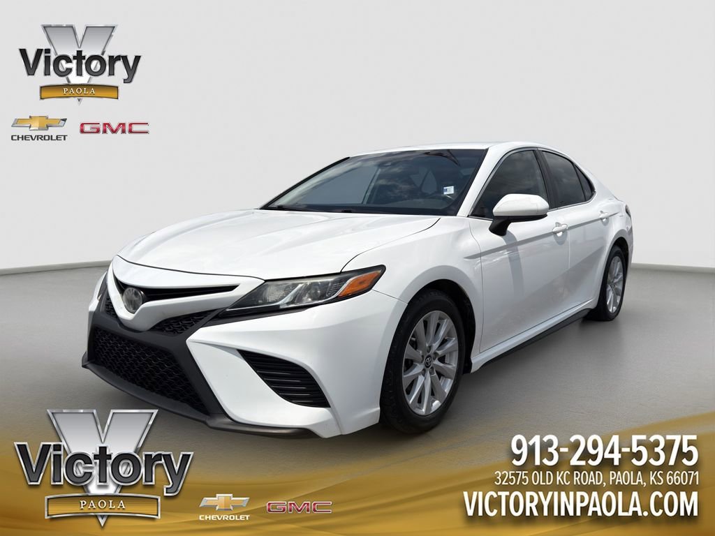 2019 Toyota Camry 2.5 Auto SE's photo
