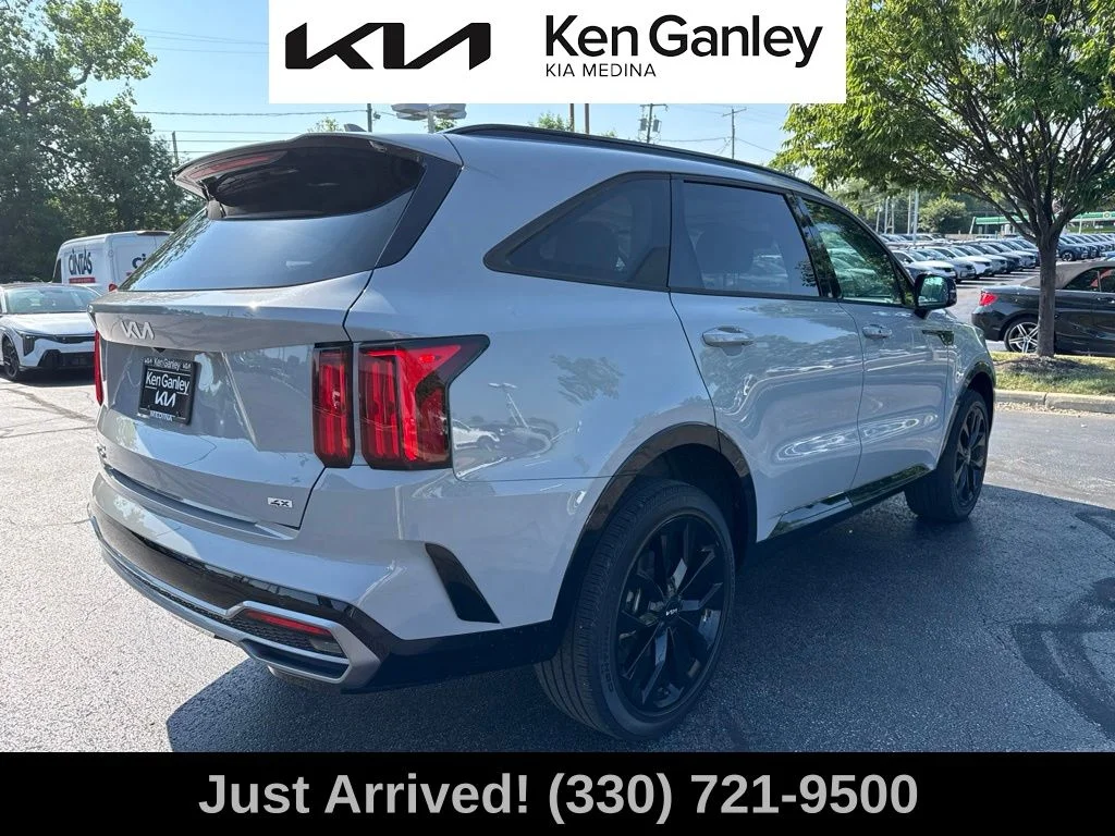 Certified Used 2023 Gray Kia SX image 5