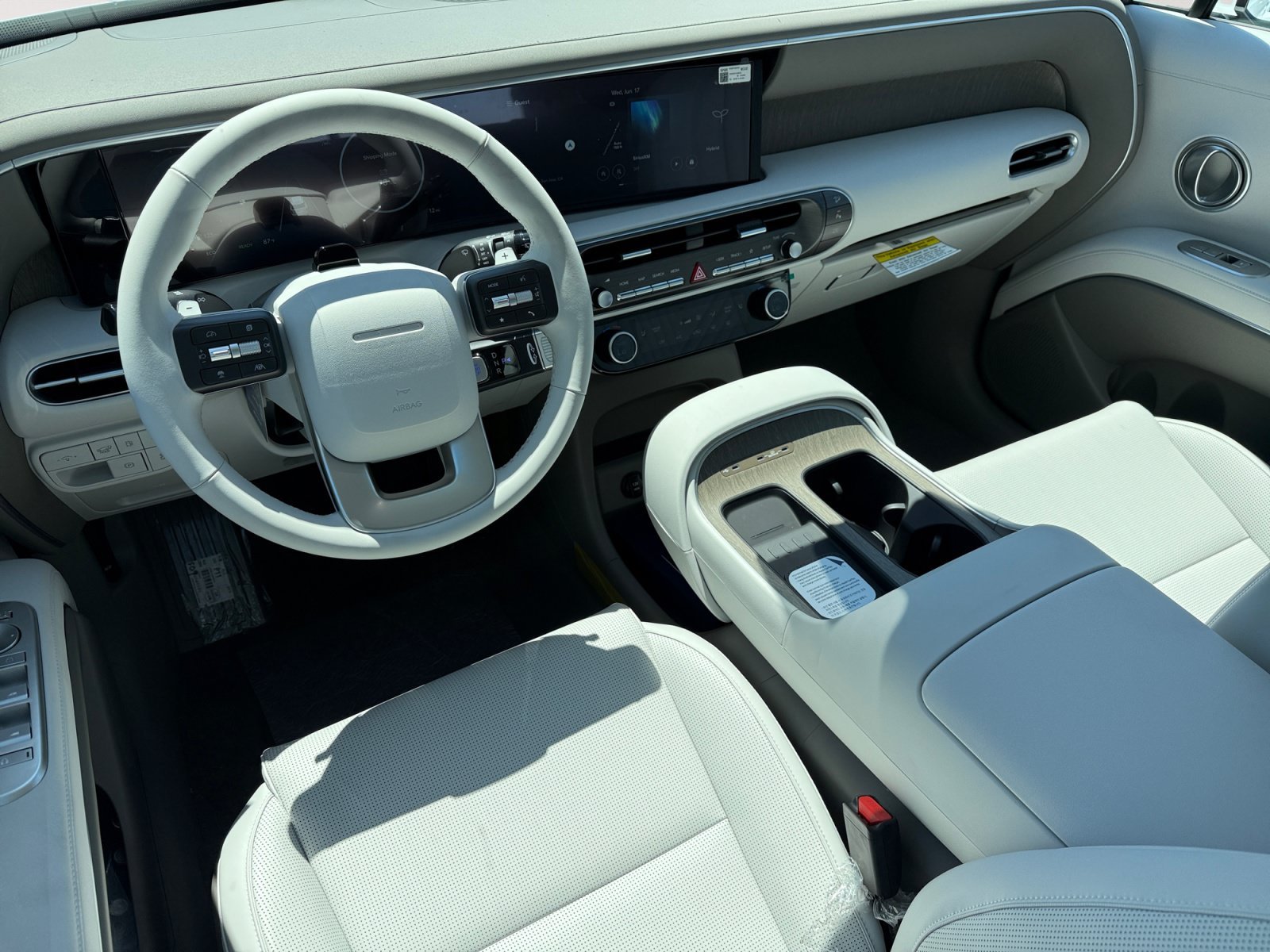 New 2026 Creamy White Pearl Hyundai SEL 8P image 15