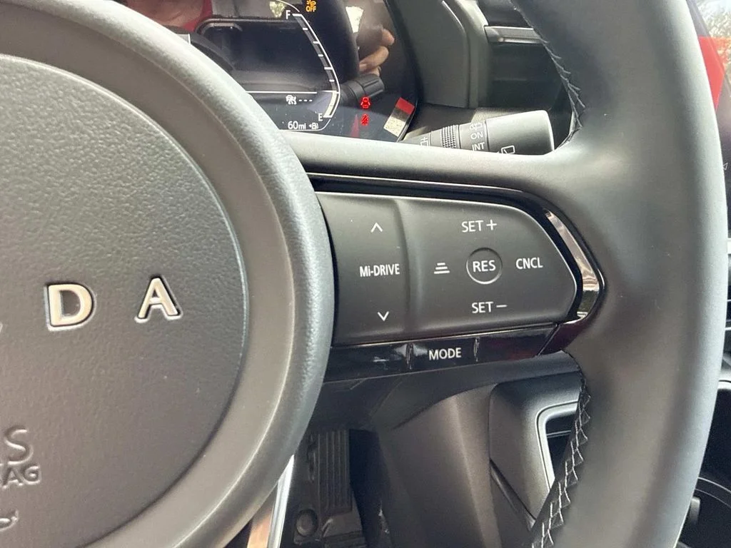 New 2026 Jet Black Mica Mazda 2.5 S AWD image 32