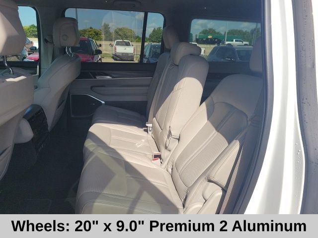 Used 2024 White Jeep Series II image 18