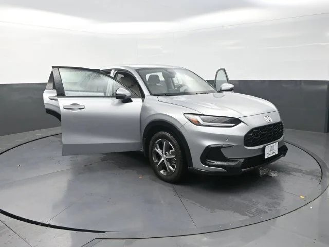 Used 2023 Silver Honda EX-L image 28