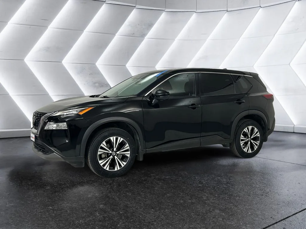 Used 2021 Black Nissan SV image 3