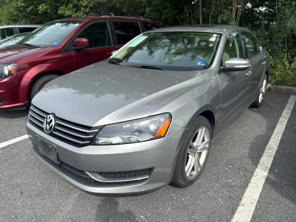 Used 2014 Volkswagen Passat SE with VIN 1VWBT7A32EC082365 for sale in Harrisonburg, VA