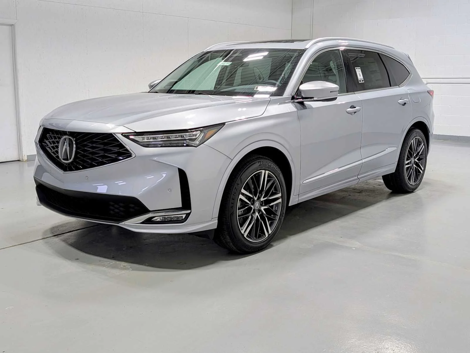 2026 Acura MDX SH-AWD w/Advance Package's photo