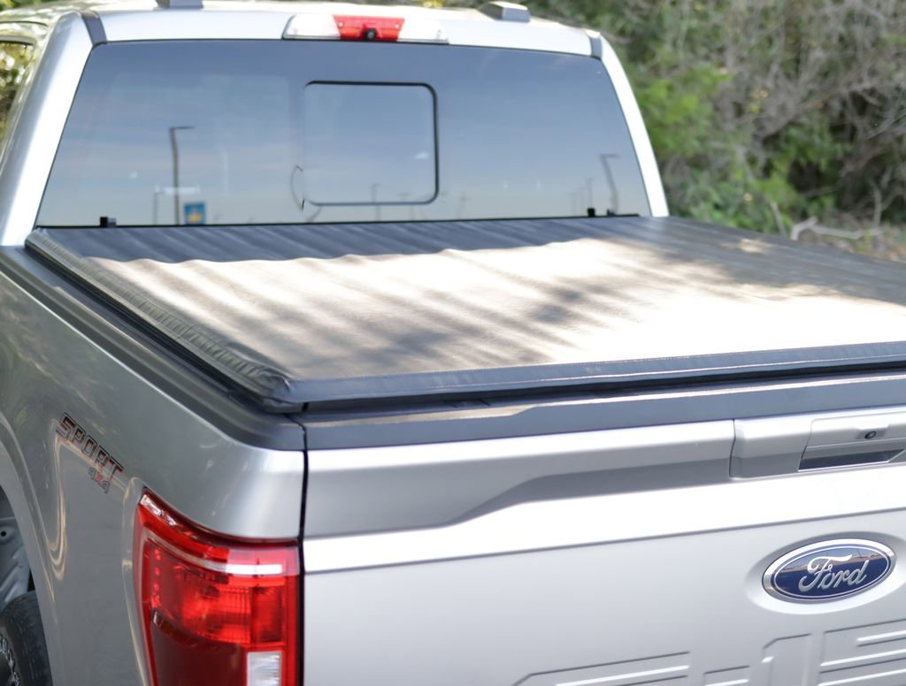 Used 2021 Iconic Silver Ford XL image 29
