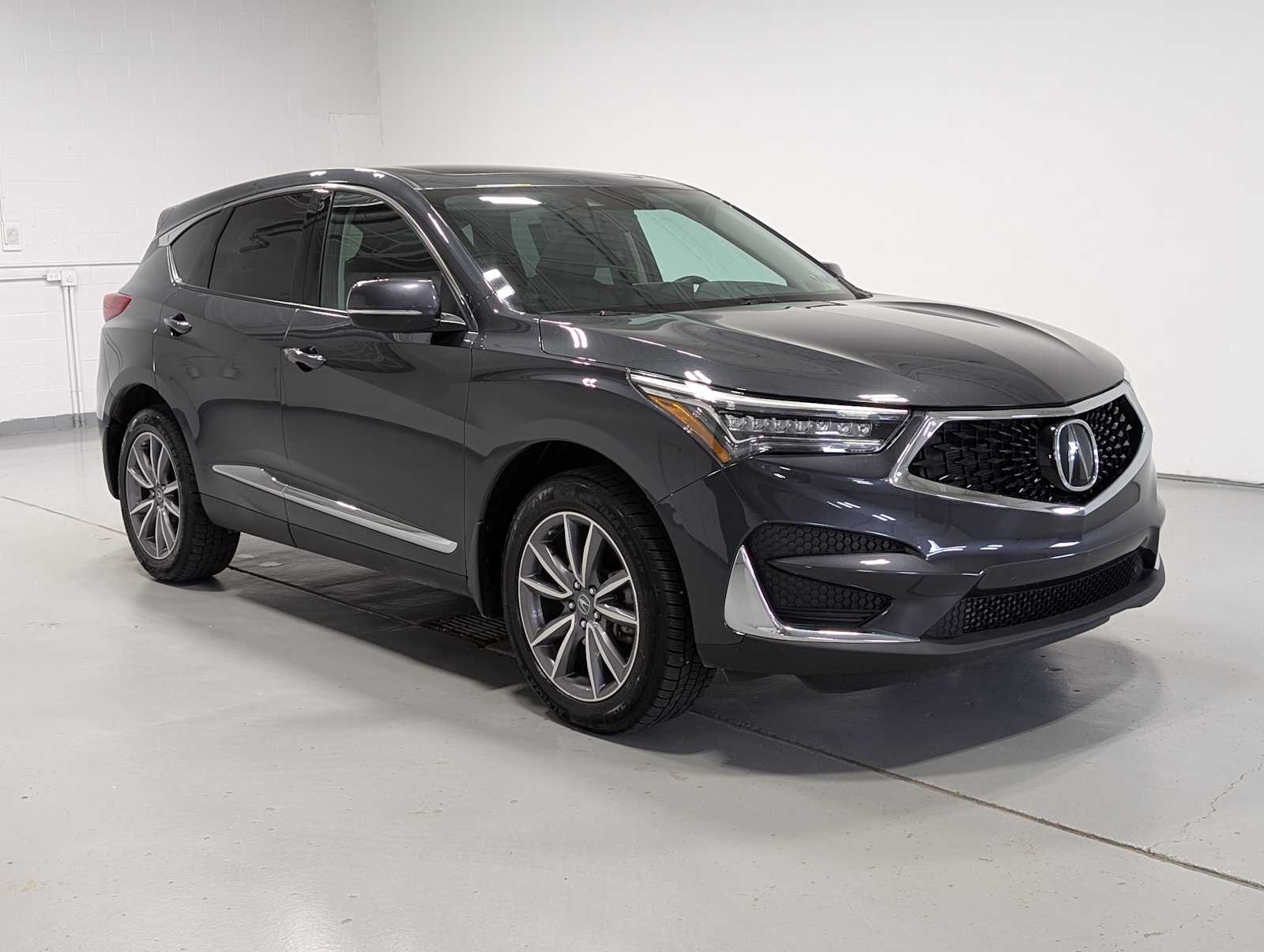 Used 2019 Gunmetal Metallic Acura w/Technology Pkg image 6
