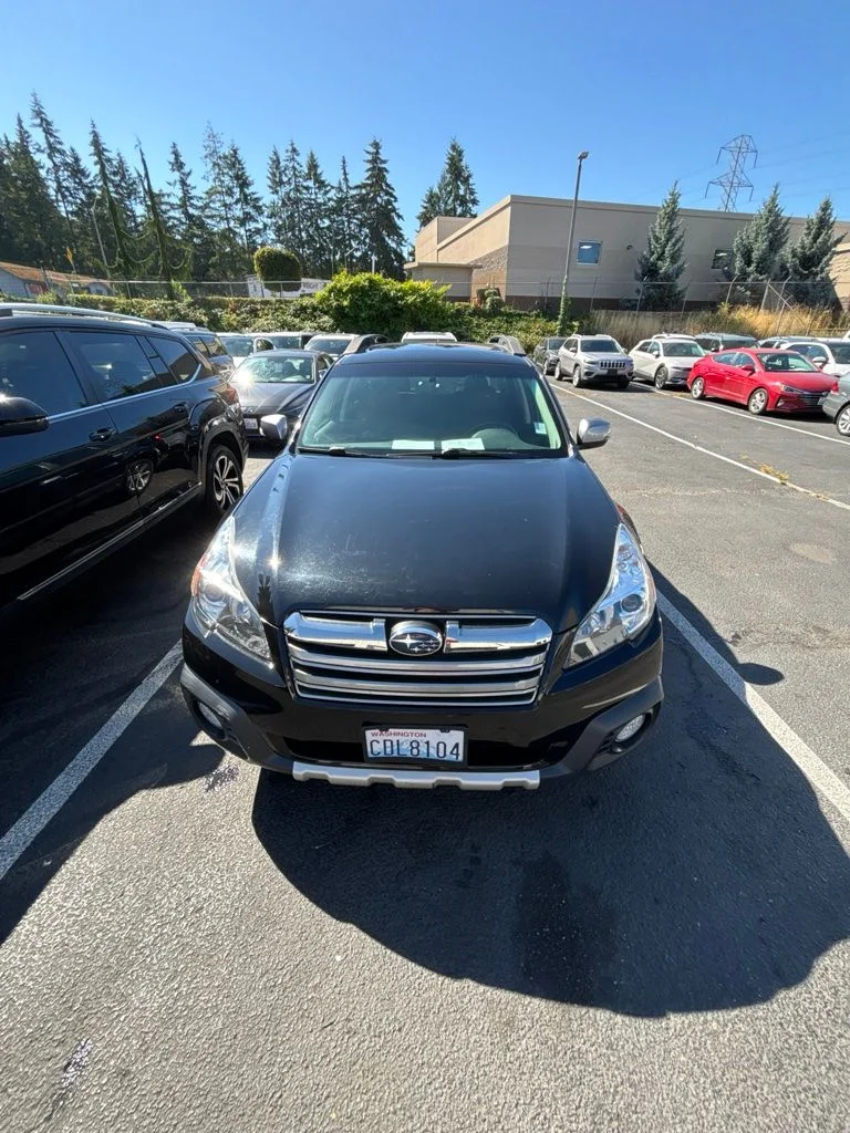 Used 2013 Black Subaru 2.5i image 1