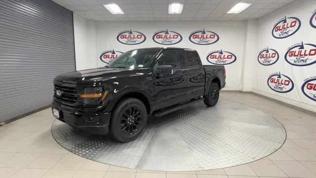 New 2026 Agate Black Metallic Ford XLT image 6