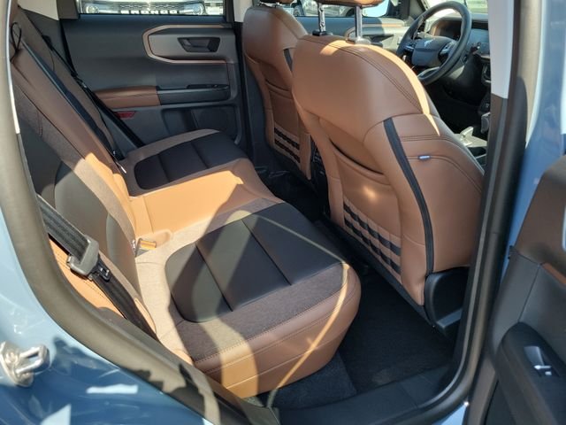 New 2026 Azure Gray Metallic Tri-Coat Ford Outer Banks® image 17