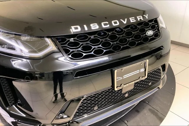 Used 2025 Black Land Rover S image 33