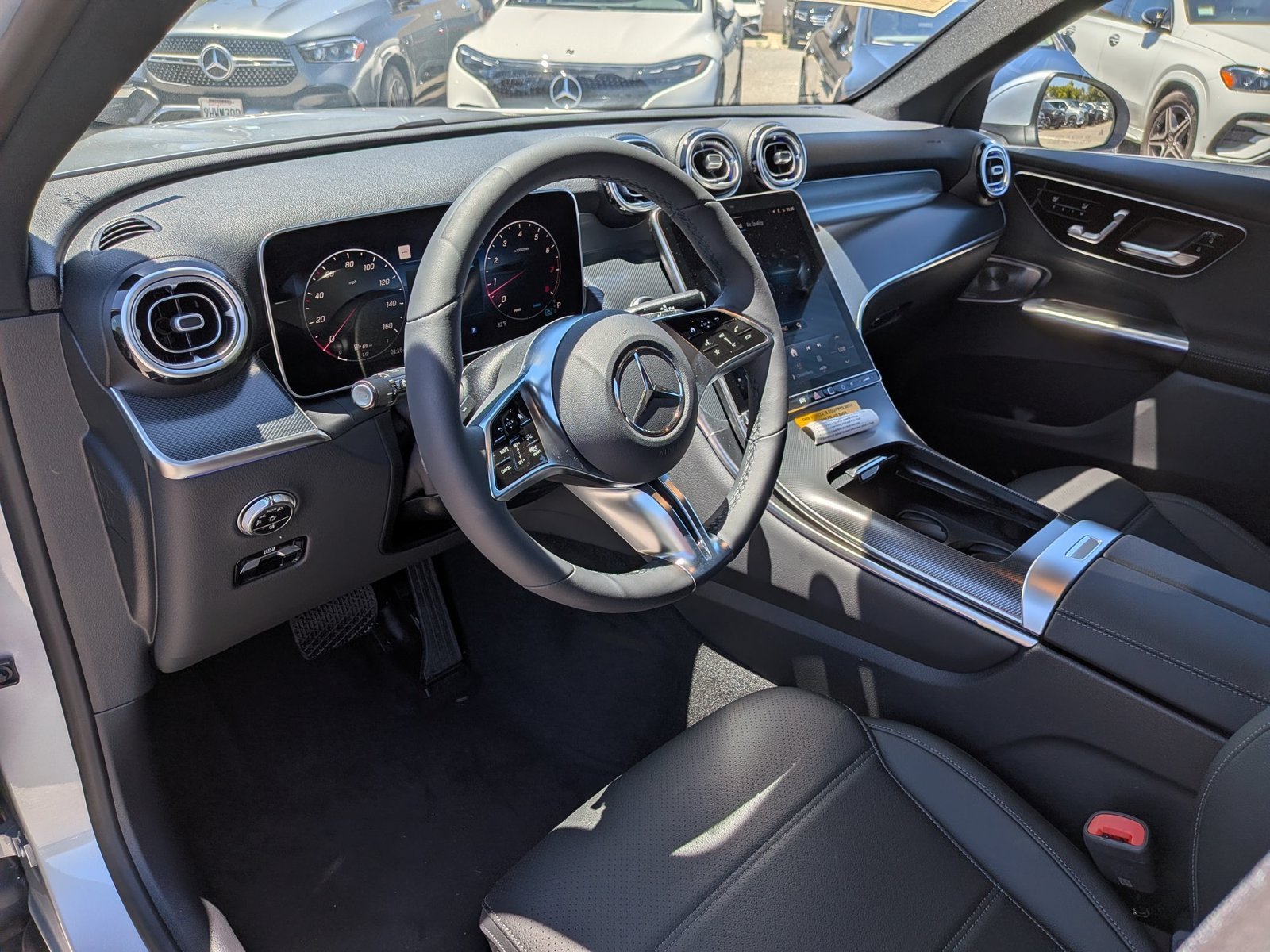 New 2026 Cirrus Silver Metallic Mercedes-Benz GLC 300 image 3
