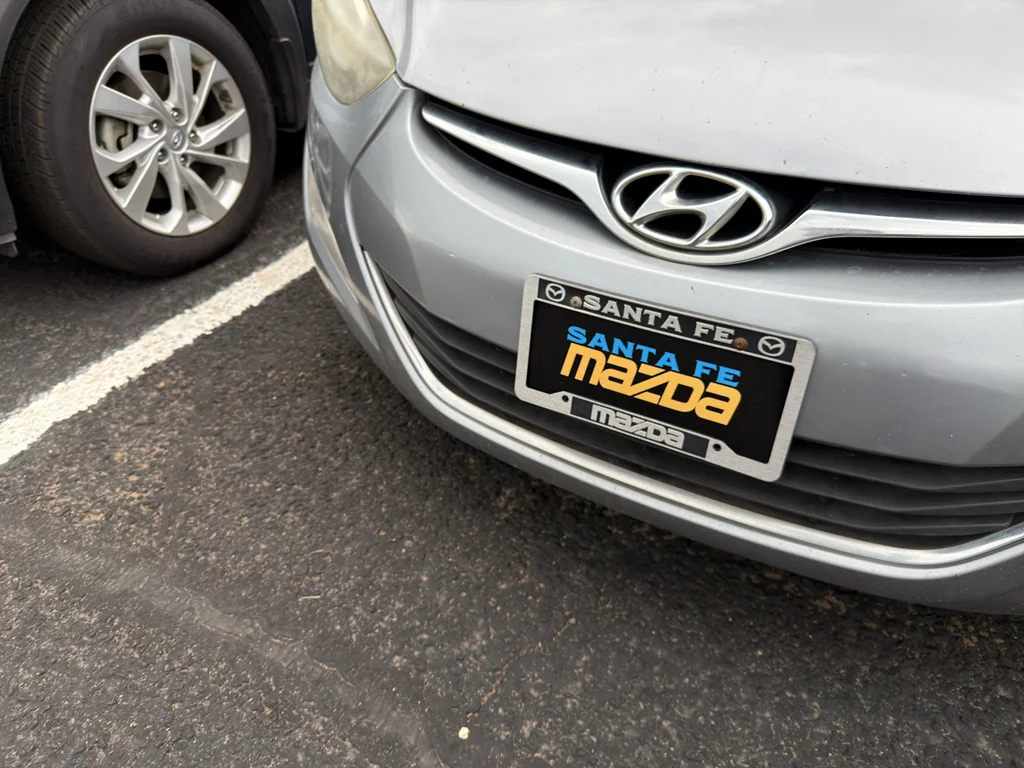 Used 2015 Shale Gray Metallic Hyundai SE image 27
