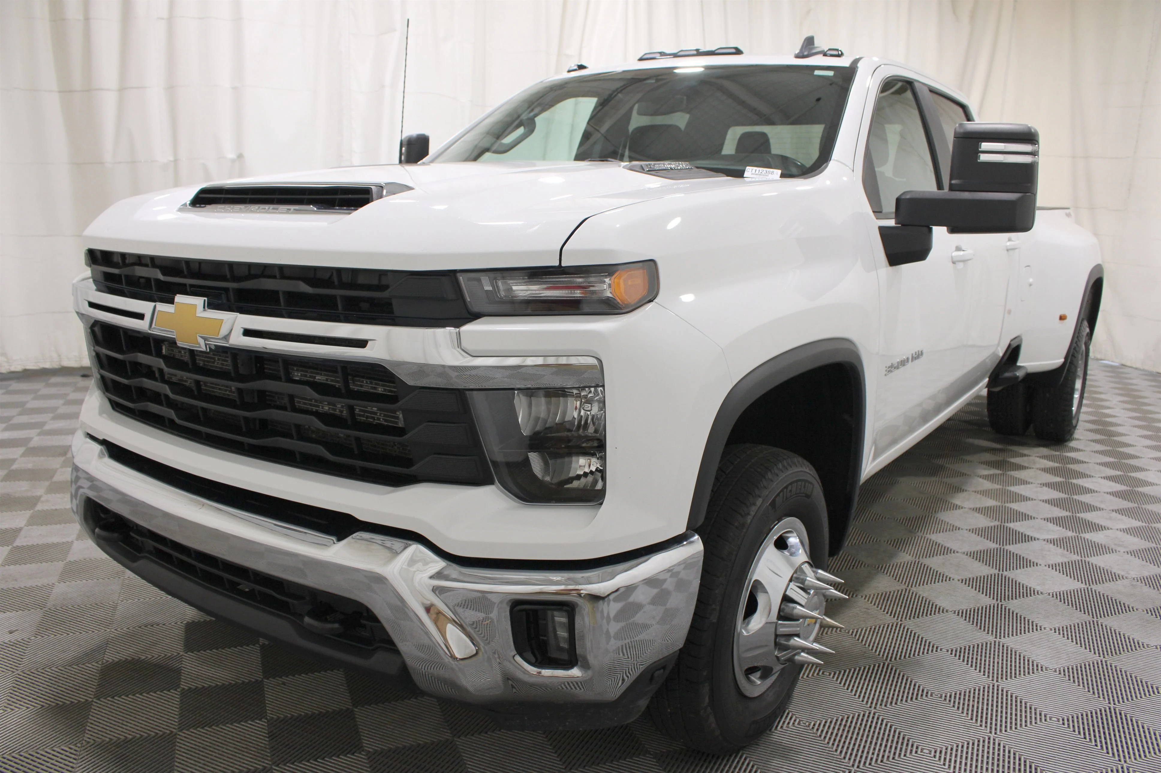 2024 Chevrolet Silverado 3500HD LT - Photo 33