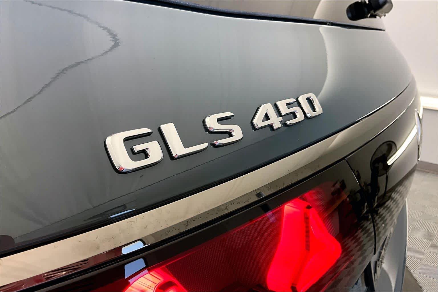 New 2027 Dark Petrol Mercedes-Benz GLS 450 image 7