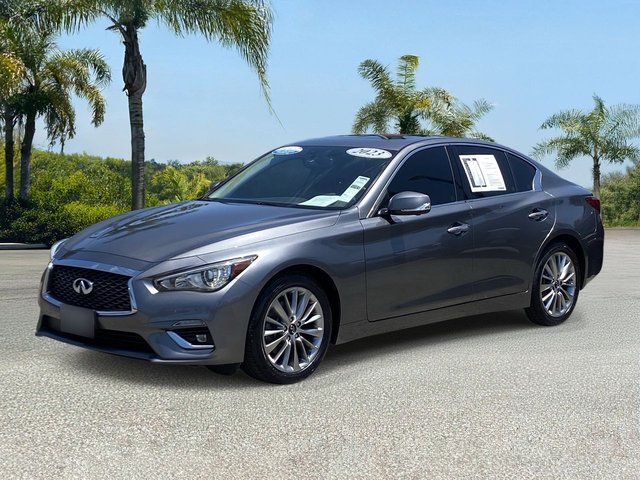 2023 INFINITI Q50 LUXE