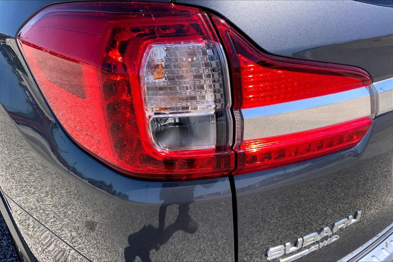 Used 2022 Magnetite Gray Metallic Subaru Limited image 28