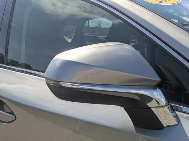 Used 2017 Silver Lexus 200t image 10