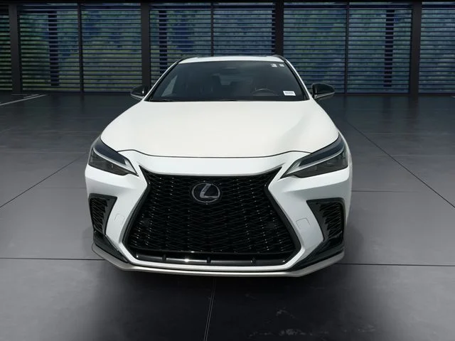 Used 2024 White Lexus 350 F SPORT Handling image 3