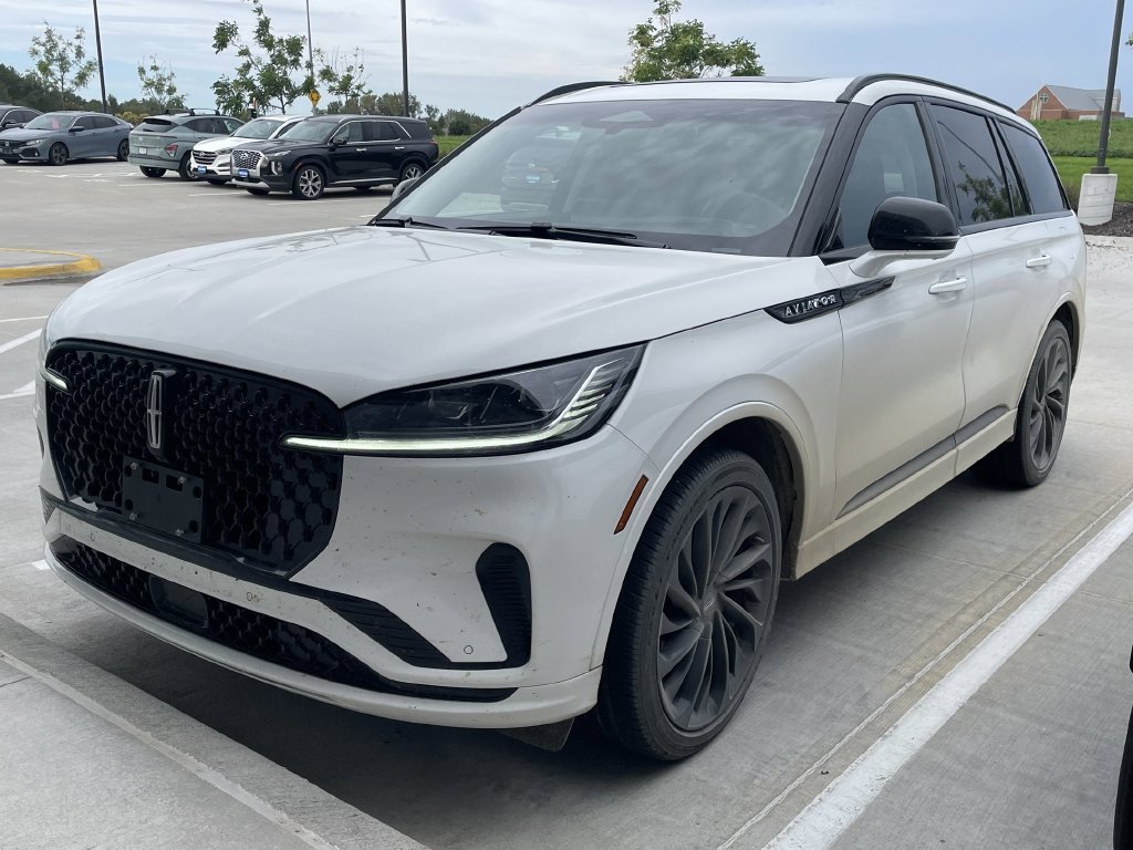 2025 Lincoln Aviator