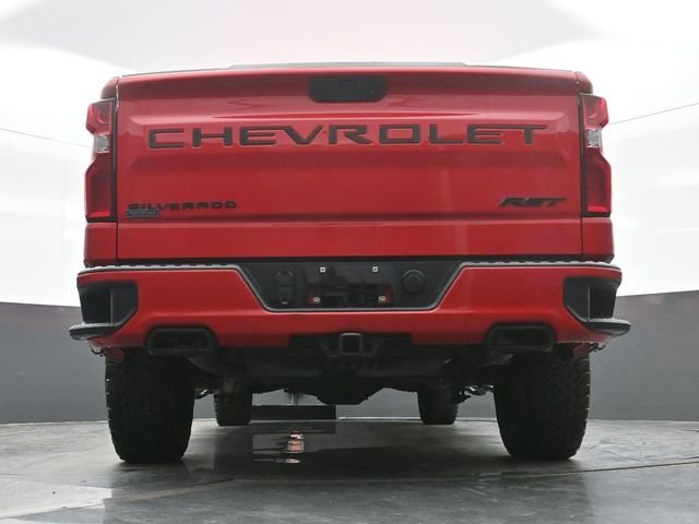 Used 2021 Red Chevrolet RST image 18