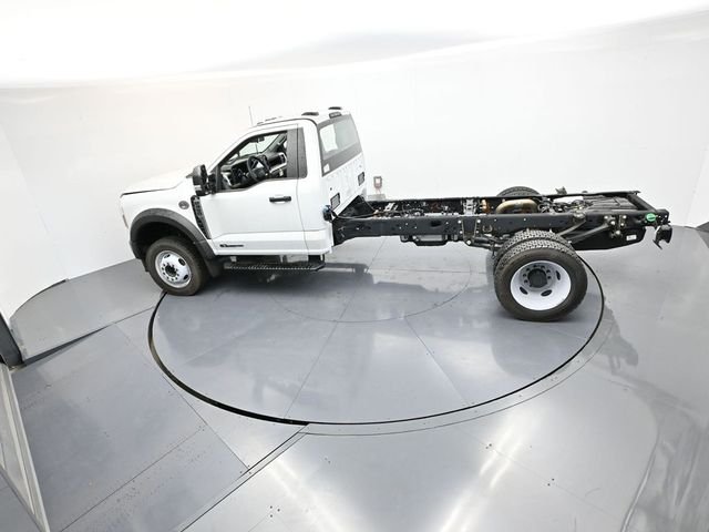 2024 Ford F-450 Super Duty Chassis Cab XL - Photo 22