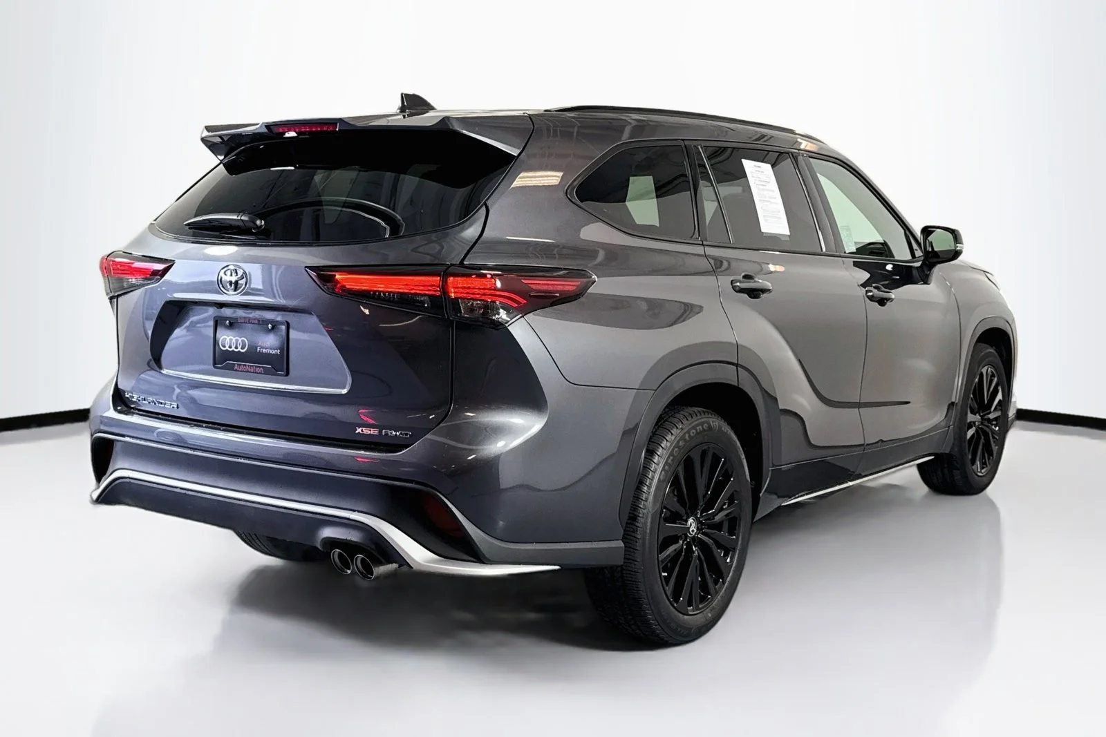 Used 2025 Gray Toyota XSE image 5