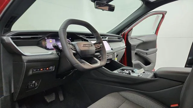 New 2026 Red Hot Pearl-Coat Exterior Paint Jeep Laredo image 13