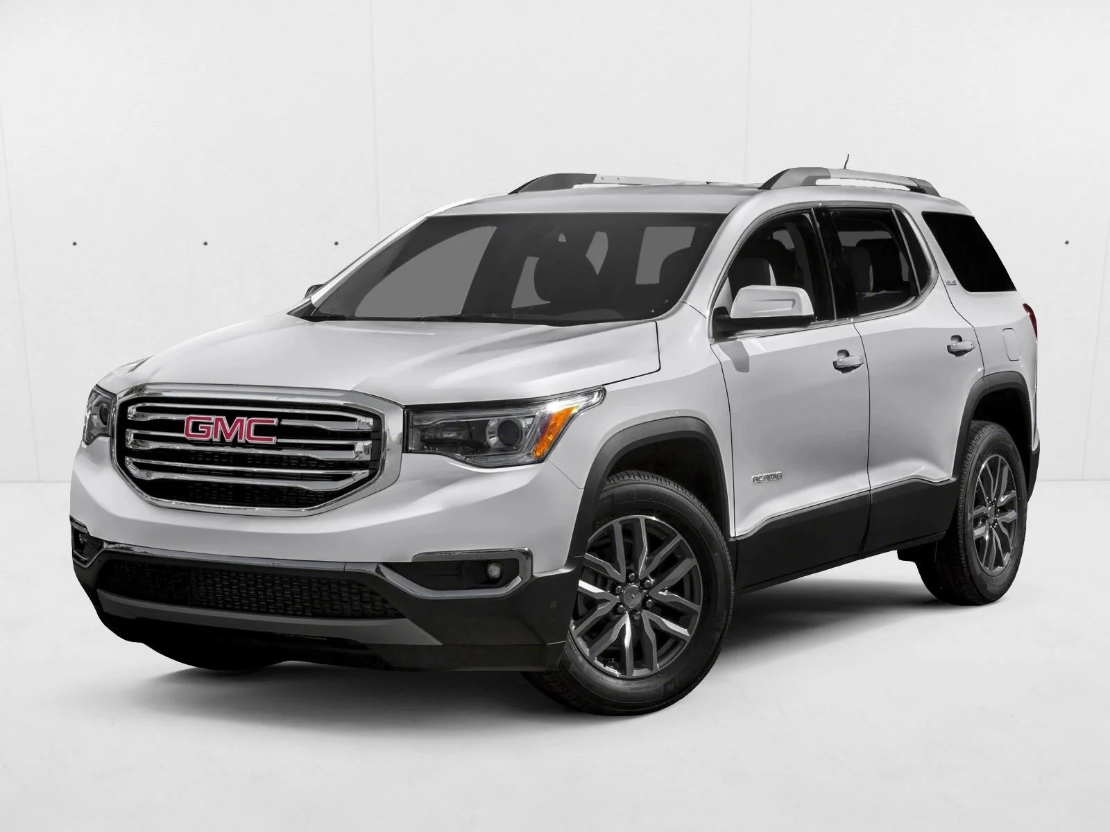 Used 2019 Quicksilver Metallic GMC SLE image 1