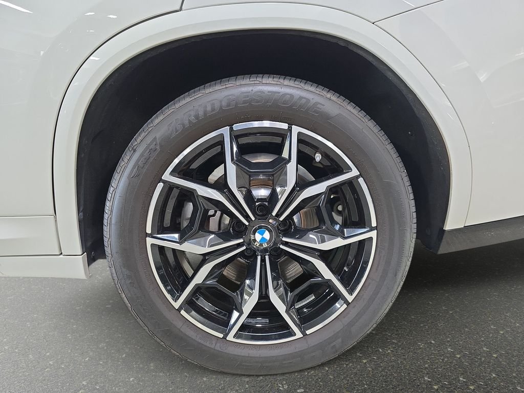 Certified Used 2024 Alpine White BMW xDrive30i image 29