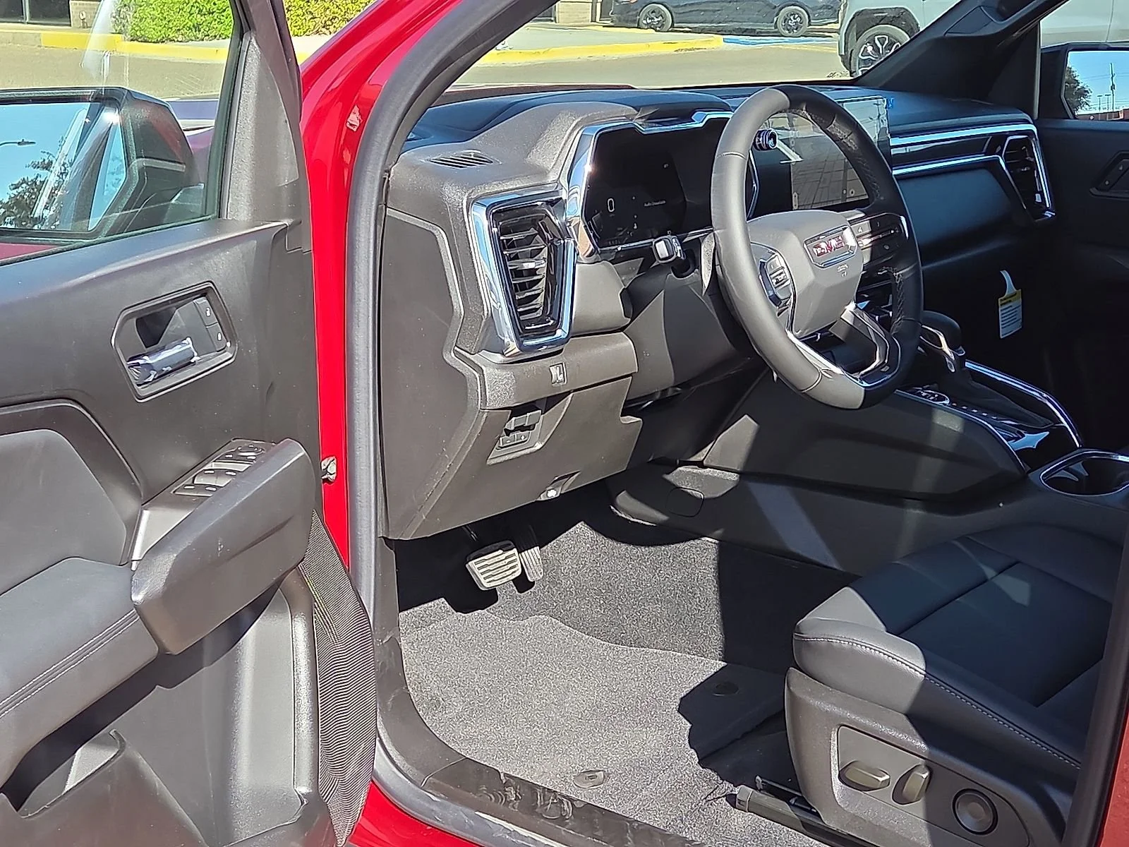 2026 GMC Canyon Elevation - Photo 10