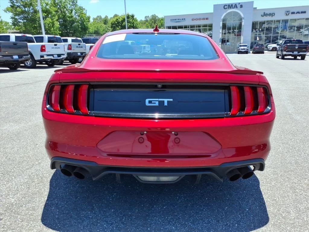 Used 2022 Rapid Red Metallic Tinted Clearcoat Ford GT Premium image 5