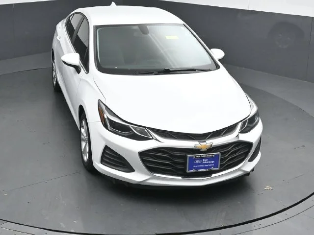 Certified Used 2019 Summit White Chevrolet LT image 44
