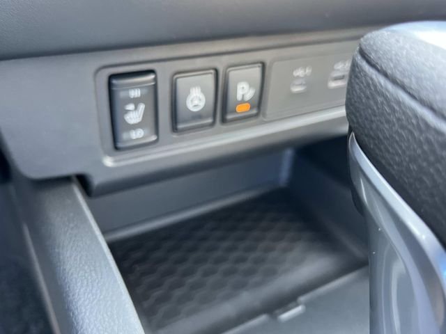 New 2026 Gun Metallic Nissan Crew Cab SV image 30