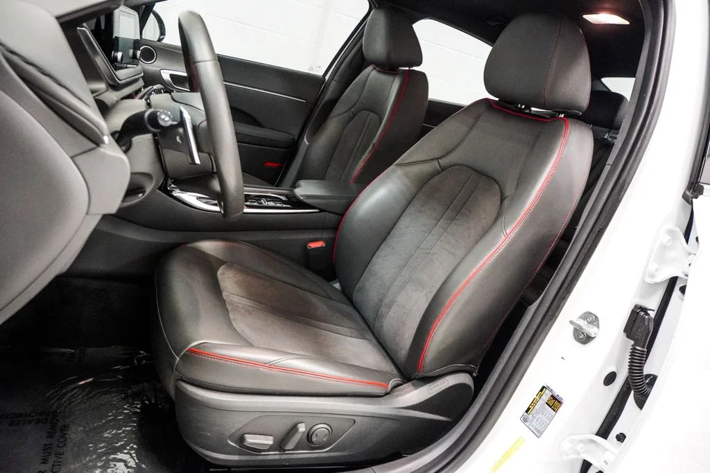 Used 2021 Gray Hyundai SEL Plus image 6