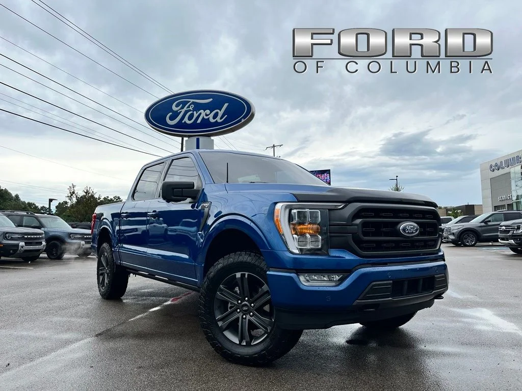 Used 2023 Blue Ford XLT image 1