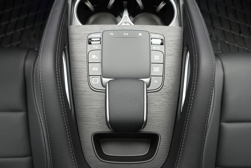New 2026 Black Mercedes-Benz GLE 350 image 29