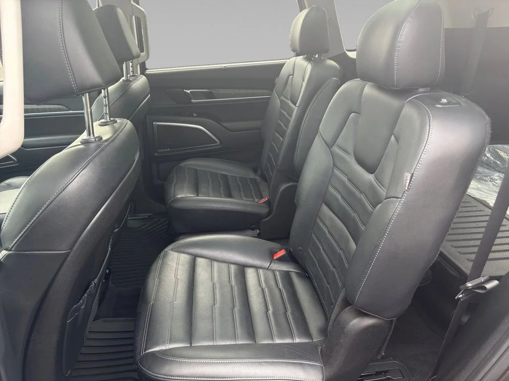 Used 2023 Green Kia SX-Prestige image 15