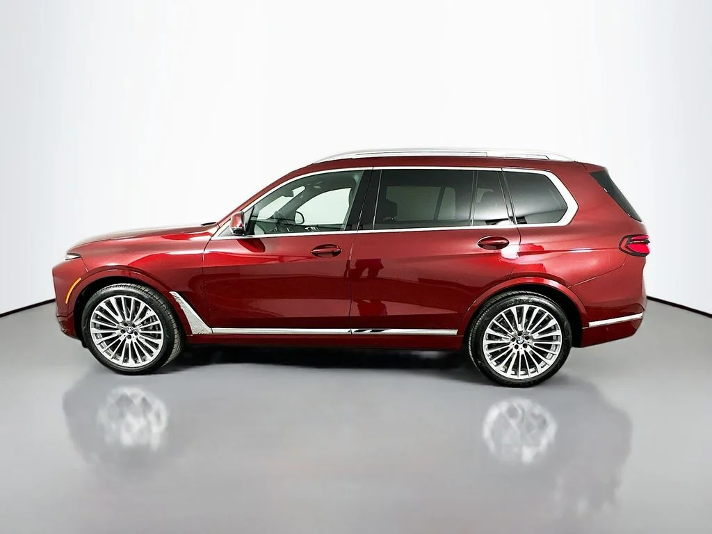 Certified Used 2025 Red BMW xDrive40i image 8