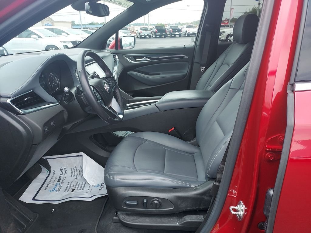 Used 2024 Red Buick Essence image 13