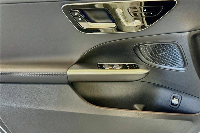 New 2026 Polar White Mercedes-Benz C 300 image 46